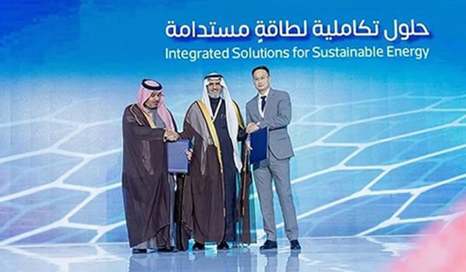 Saudi Electricity Co. Signs Contracts Worth $720m to Implement Smart Grid Projects