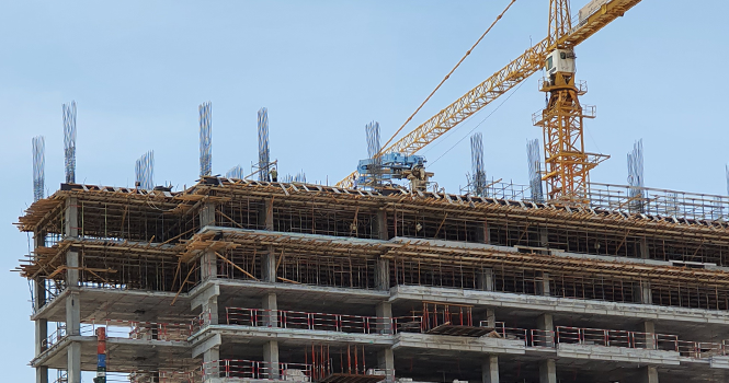 جي إل إل: 44 مليار دولار قيمة عقود مشاريع البناء المُرساة في السعودية خلال النصف الأول 2023